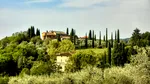 Vila în care ar fi locuit Mona Lisa, scoasă la vânzare pentru 18 milioane de euro. Are 27 de hectare de grădini