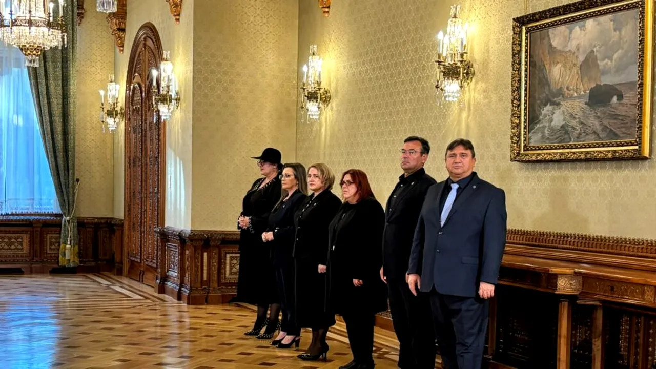 Șoșoacă, după consultările cu Nicușor Dan: „România va ajunge în sfera de influență a Rusiei. Învățați rusă!”