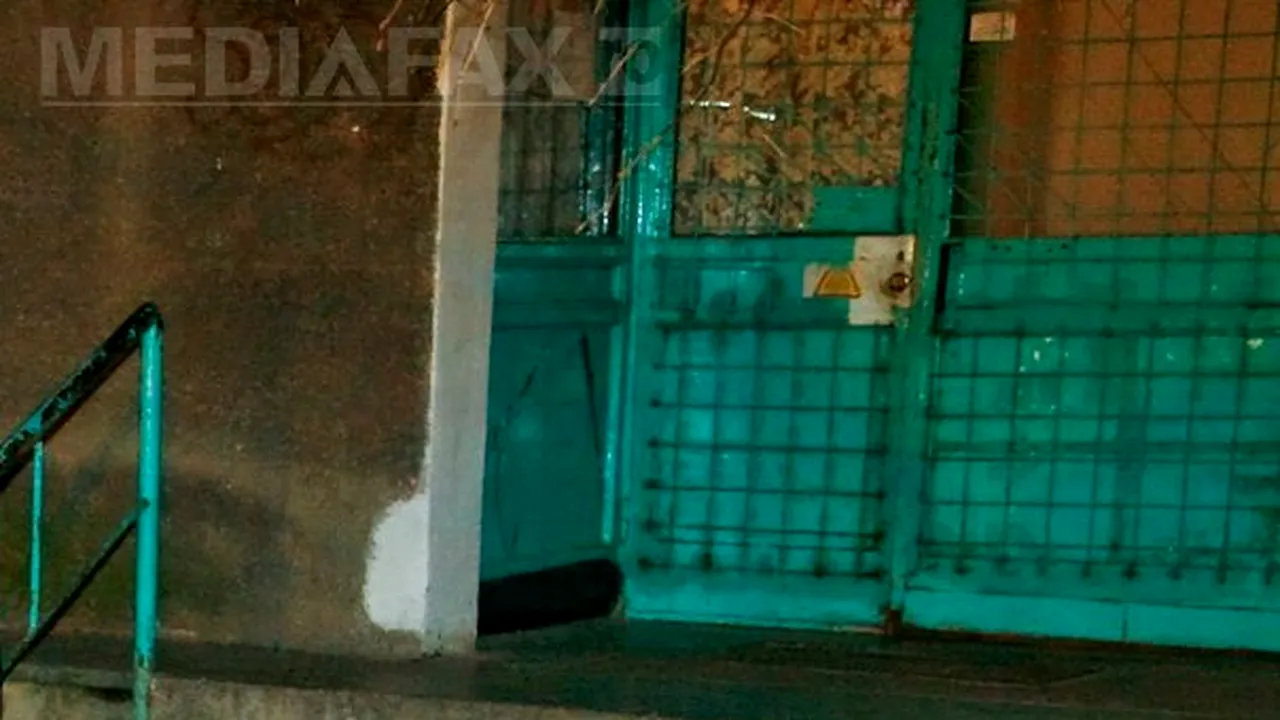 O farmacistă din Galaţi şi-a abandonat bebeluşul într-o scară de bloc