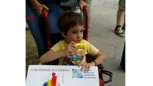 REPORTAJ: 300 de persoane la marşul 