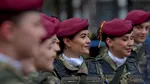 MApN: Personalul militar feminin reprezintă 13% din total