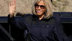 Brigitte Macron răspunde acuzaţiilor. Ce au reclamat contestatarii
