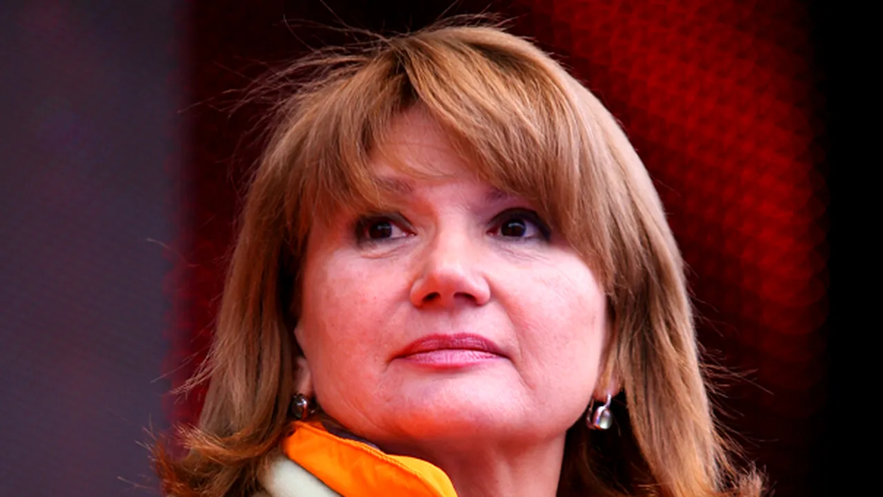 Geoană: Doamna Băsescu are un anumit tip de tristeţe în privire