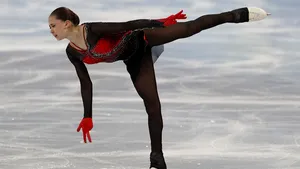 Kamila Valieva, rusoaica acuzată de dopaj, pe primul loc în programul scurt la patinaj artistic 