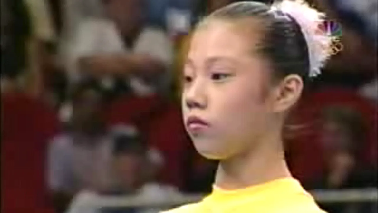 China rămâne fără medalia de bronz la gimnastică, la JO-2000 din Sydney
