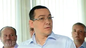 Ponta: Agresarea lui Băsescu, gest reprobabil. Tipul de manifestare trebuie condamnat şi sancţionat