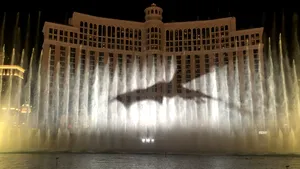 Show impresionant: Fântânile Bellagio din Las Vegas, „incendiate” pentru premiera sezonului final „Game of Thrones” | VIDEO