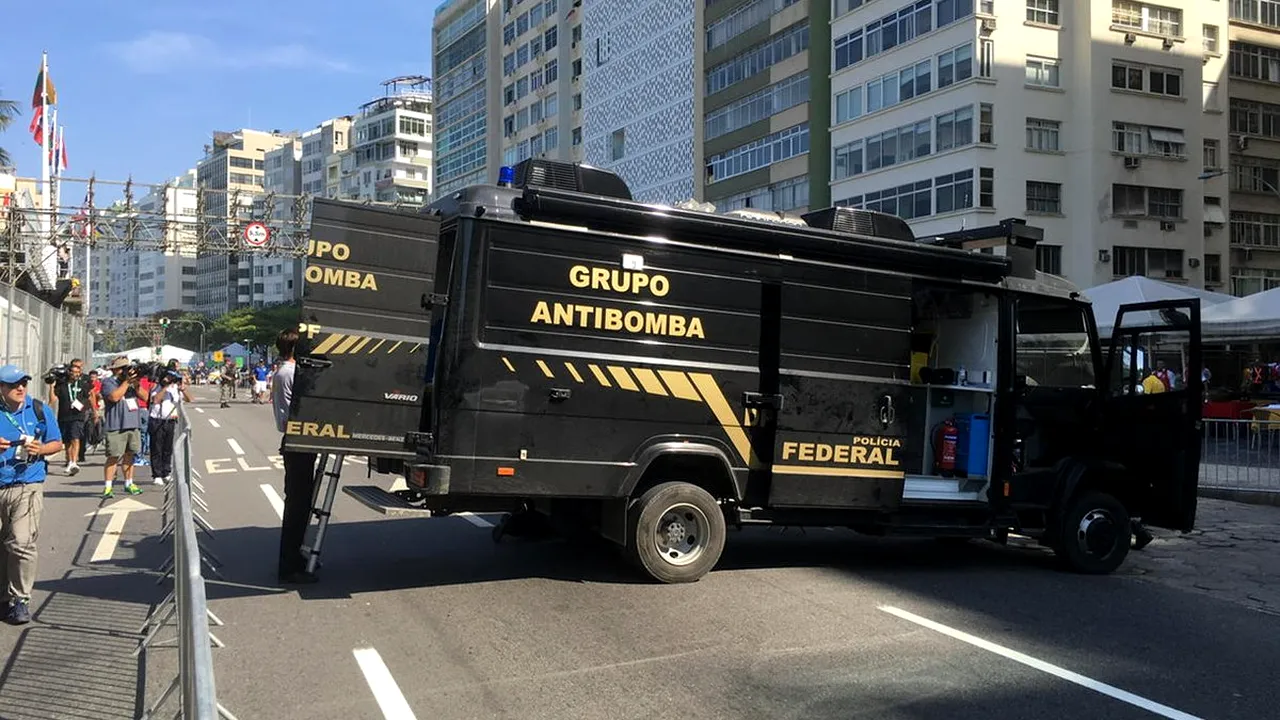 EXPLOZIE puternică, auzită lângă linia de sosire a pistei de ciclism de la Jocurile de la Rio. Deflagraţia a fost una controlată - FOTO, VIDEO