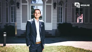 Este dificil să faci oamenii să nu mai gandească în „Bits and Bytes“