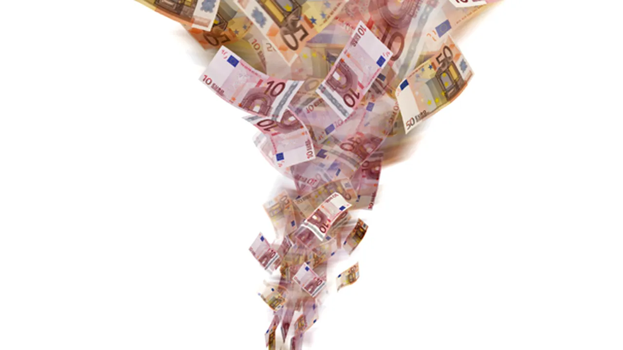 Prima ţară din lume care ar putea renunţa complet la banii lichizi