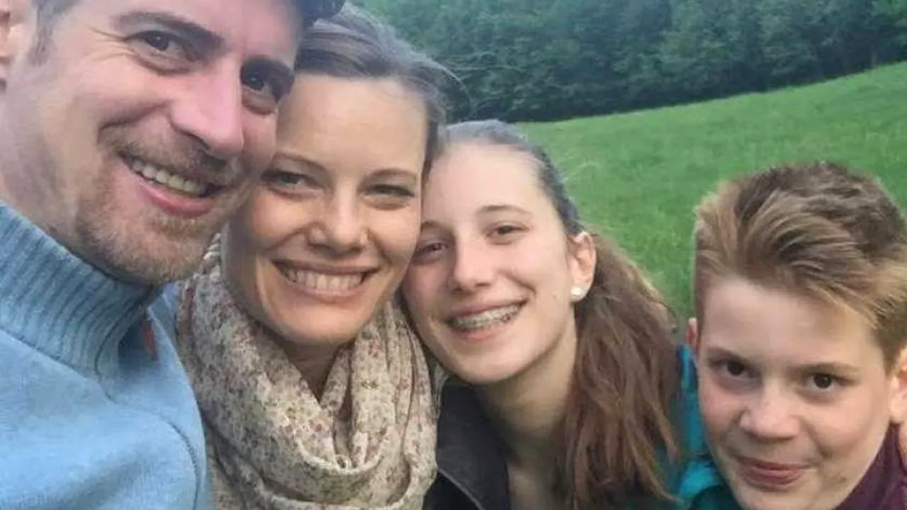 Pedeapsă maximă pentru crima îngrozitoare. Bărbatul din Braşov, care şi-a ucis familia în somn, condamnat la închisoare pe viaţă