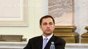 Lucian Isar, eliberat din funcţia de consilier onorific al premierului