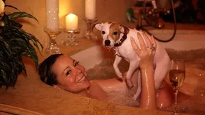 Mariah Carey şi soţul său se ceartă pe custodia celor opt câini ai lor