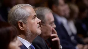 Reacţia lui Adrian Năstase după ce Iohannis a decis să-i retragă decoraţia