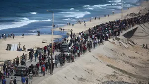 Apărarea civilă din Gaza afirmă că aproximativ 200.000 de persoane s-au întors în nordul teritoriului