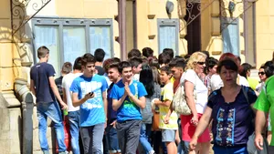 Evaluarea Națională 2025. Luni are loc proba scrisă la Limba și literatura română. Ce noutăți apar pentru elevii de clasa a VIII-a