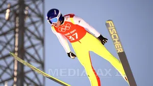 ACCIDENT la Soci: Sportivul rus Mihail Maksimochkin, spitalizat după ce a căzut în timpul unui antrenament - FOTO