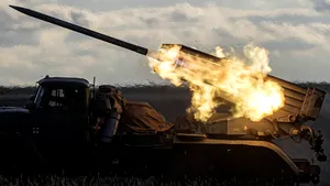 Bombardamente în regiunea Doneţk: doi copii şi doi adulţi au fost răniţi
