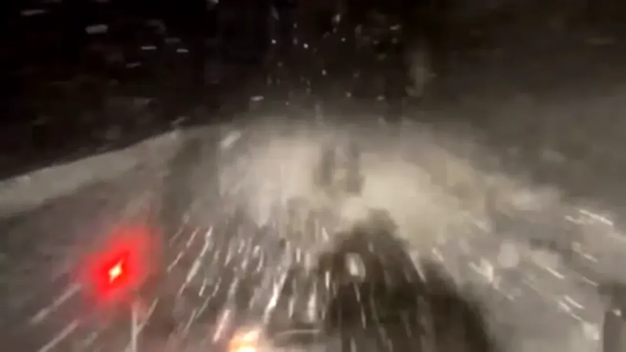 Winter returns to Romania's mountain roads