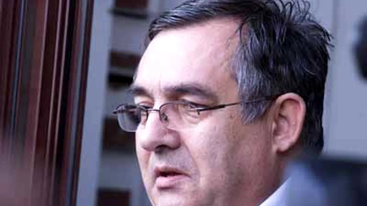 Dan Voinea şi-a depus cerere de pensionare începând cu 13 martie