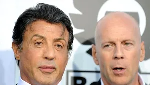 Sylvester Stallone îl atacă pe Bruce Willis: 