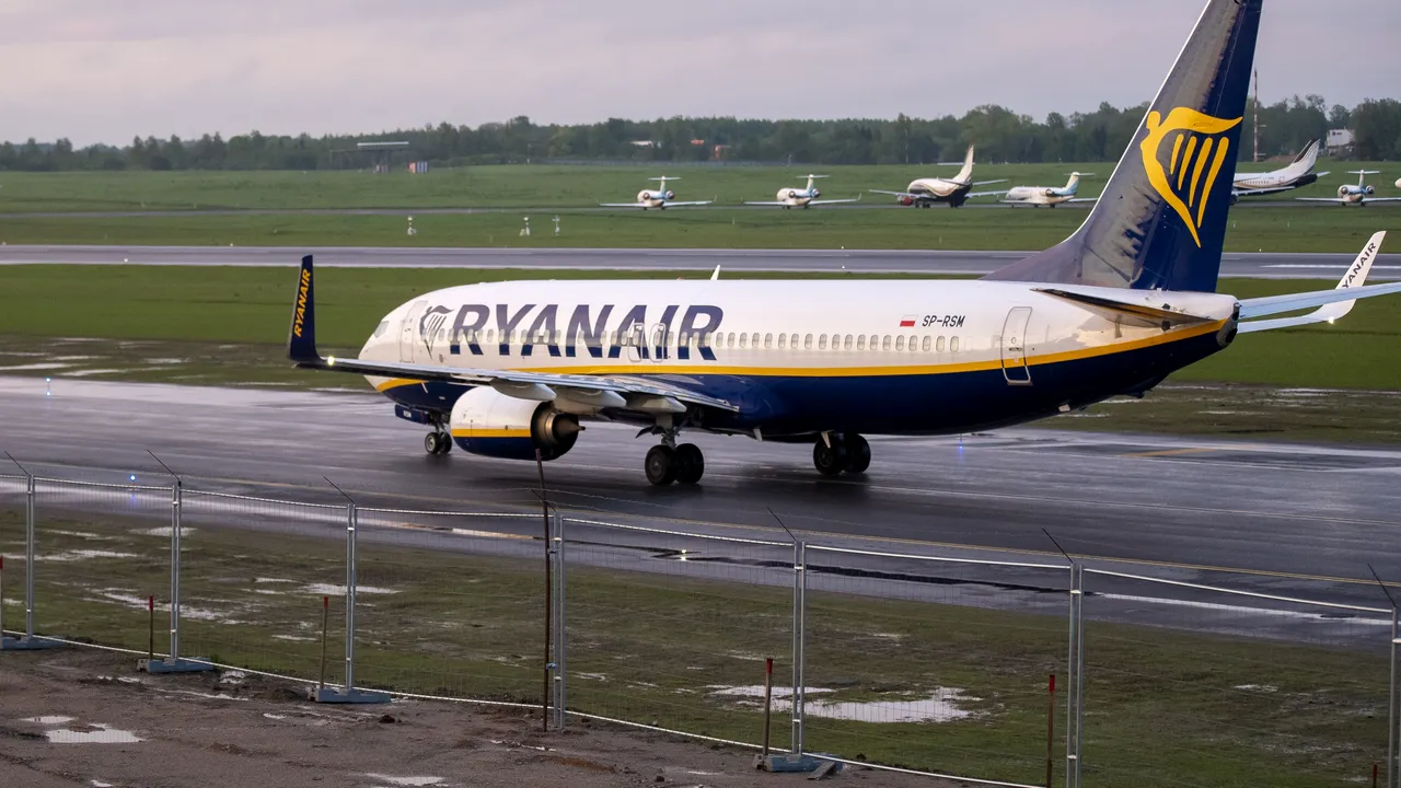 SUA taxează Belarus după ce au deturnat un avion pentru arestarea forţată a unui disident 