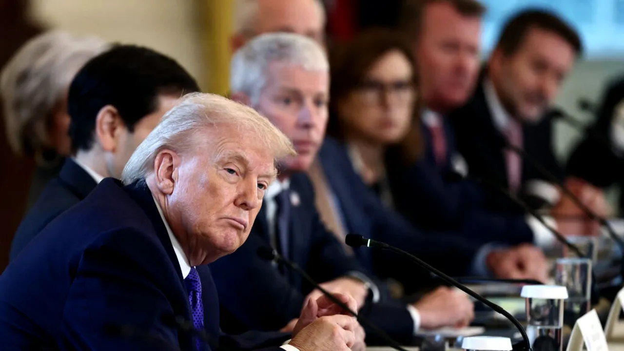 Trump anunță „cel mai mare acord petrolier din istorie”: SUA ar urma să preia controlul asupra a 65 de miliarde de barili de petrol ai Venezuelei