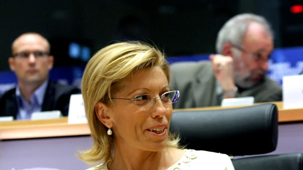 Rumiana Jeleva refuză să-şi retragă candidatura pentru postul de comisar european