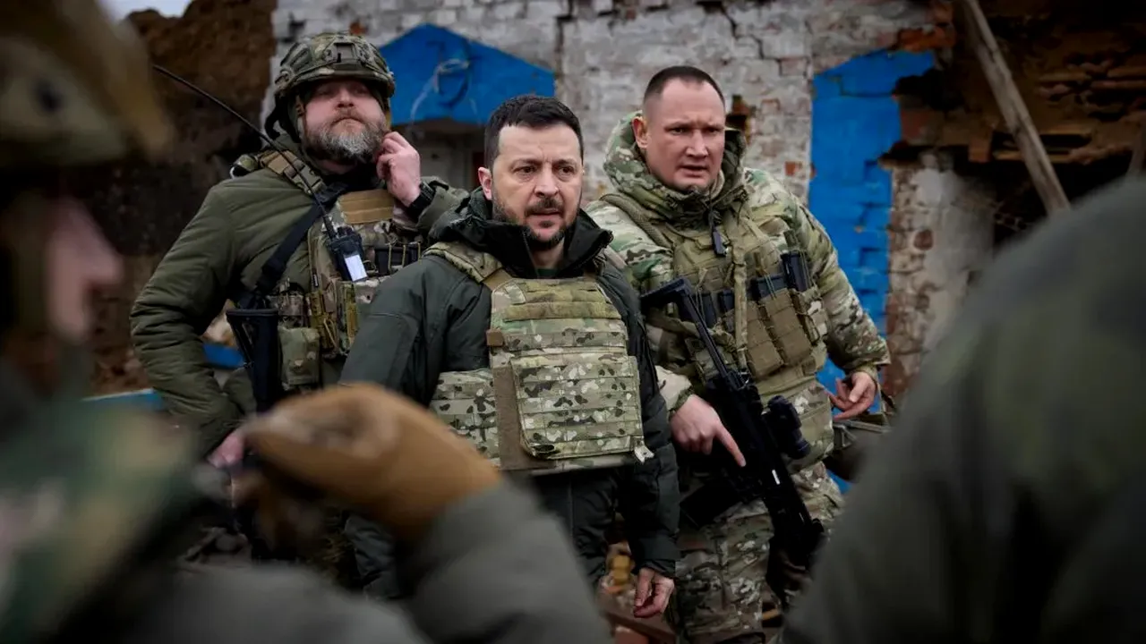 Războiul din Ucraina, ziua 711. Zelensky vizitează trupele de pe linia frontului din regiunea Zaporizhzhia. Germania şi Franţa ar urma să semneze acorduri de securitate cu Ucraina în câteva săptămâni
