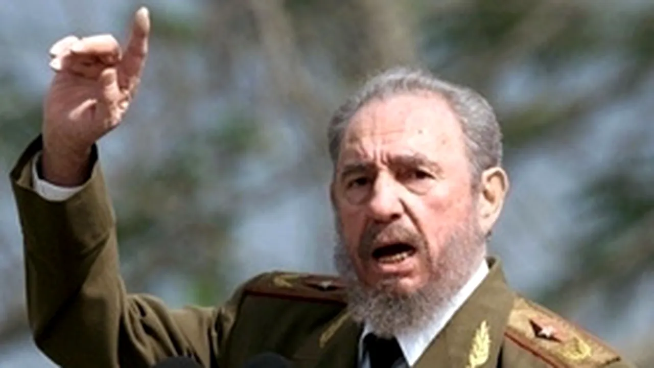 Fidel Castro renunţă la preşedinţia Cubei