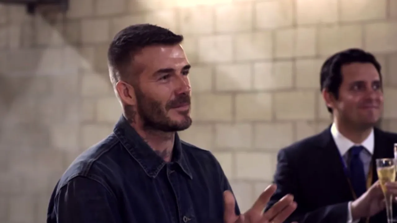 Celebrul fotbalist David Beckham a fost victima unei farse nemiloase. Reacţia sportivului | VIDEO