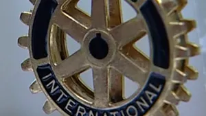 Cine face parte din Clubul Rotary, una dintre cele mai exclusiviste organizaţii din România: 