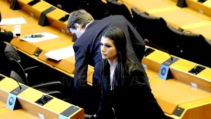 Elena Băsescu a recitat versuri de Alexei Mateevici în Parlamentul European