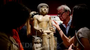 INDIGNARE în Egipt, după vânzarea la licitaţie a unei statui cu 19,7 milioane euro