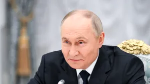 Putin afirmă că „toată Ucraina este a noastră” și vorbește despre extinderea controlului rus