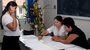 Prima probă la bac: cum să comentezi articole din ziare