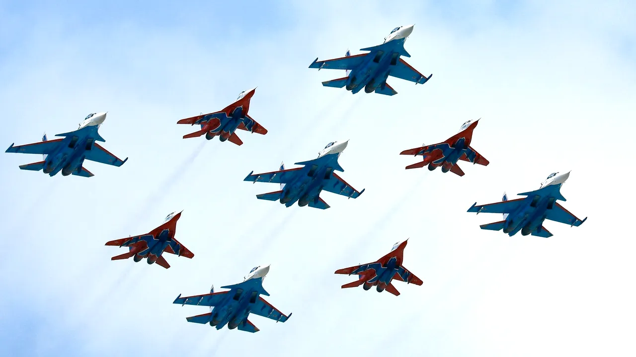 Rusia mută 90% dintre aeronavele sale dincolo de raza de acţiune a rachetelor ATACMS