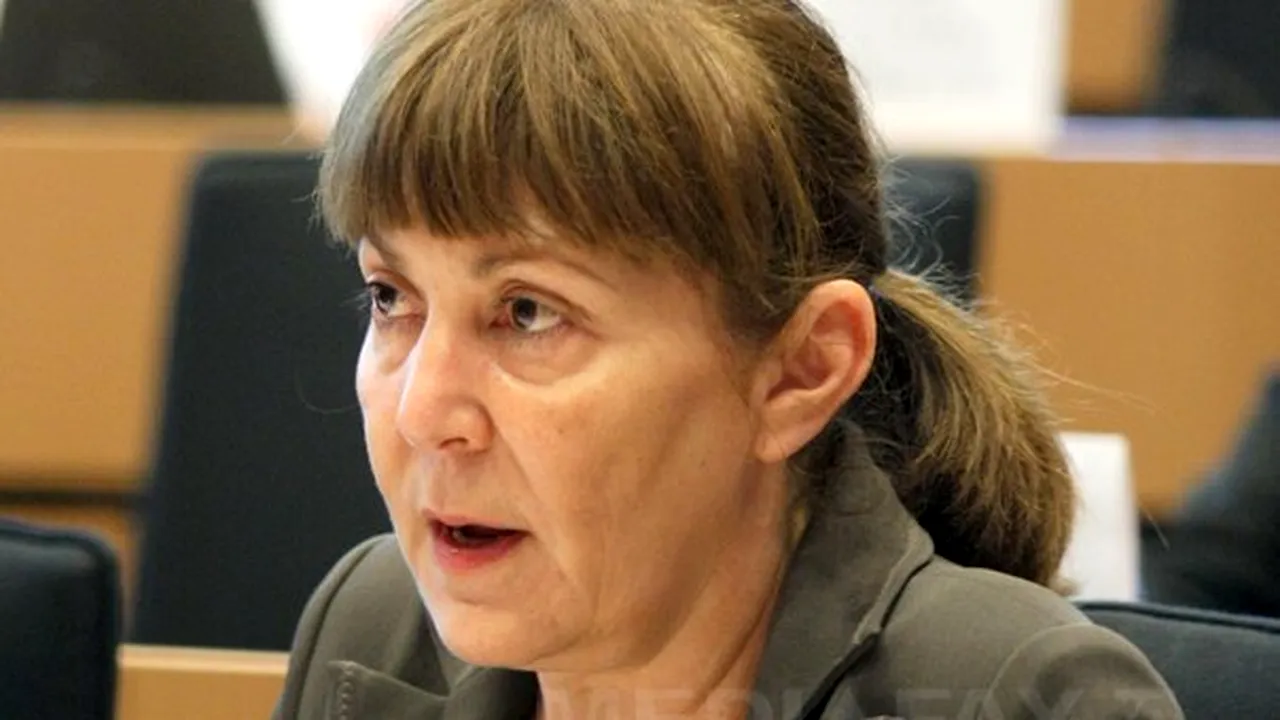 Monica Macovei: La şedinţa Parlamentului nu e nevoie de cvorum, conform Regulamentului