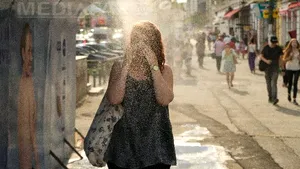 Atenţionare meteo de caniculă în toată ţara timp de trei zile. Temperaturile ajung la 38 de grade