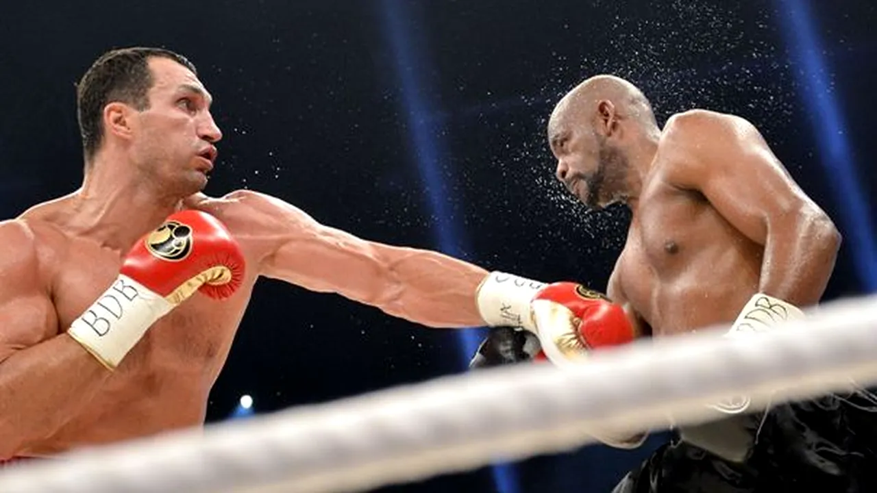 Vladimir Klitschko l-a învins pe Tony Thompson şi şi-a păstrat centurile IBF, WBA şi WBO