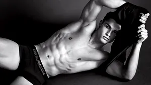 Cristiano Ronaldo este noua imagine Armani