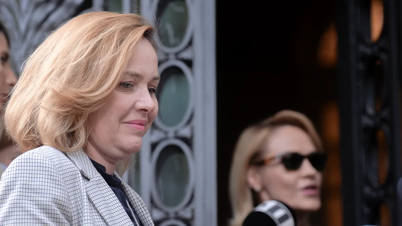 Patru parlamentari, excluşi din PSD. În cazul senatorului Carmen Dan se analizează actele - surse