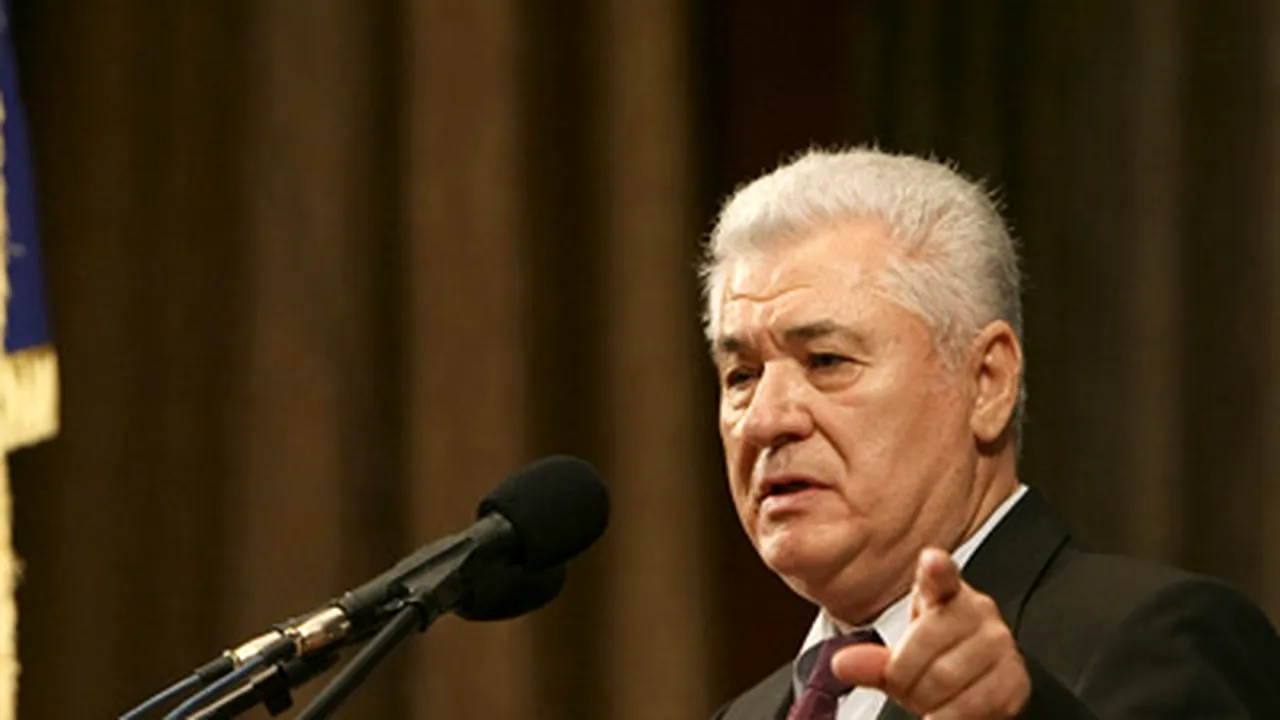 Geamuri antiglonţ la biroul lui Voronin de la Parlament