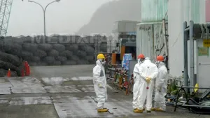 NOU INCIDENT la centrala Fukushima: Emisiile de vapori sunt încă vizibile