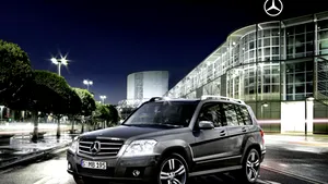 Mercedes-Benz lansează în România SUV-ul GLK (Galerie Foto)