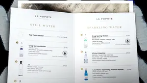 Un restaurant lansează primul meniu pe bază de apă din Marea Britanie