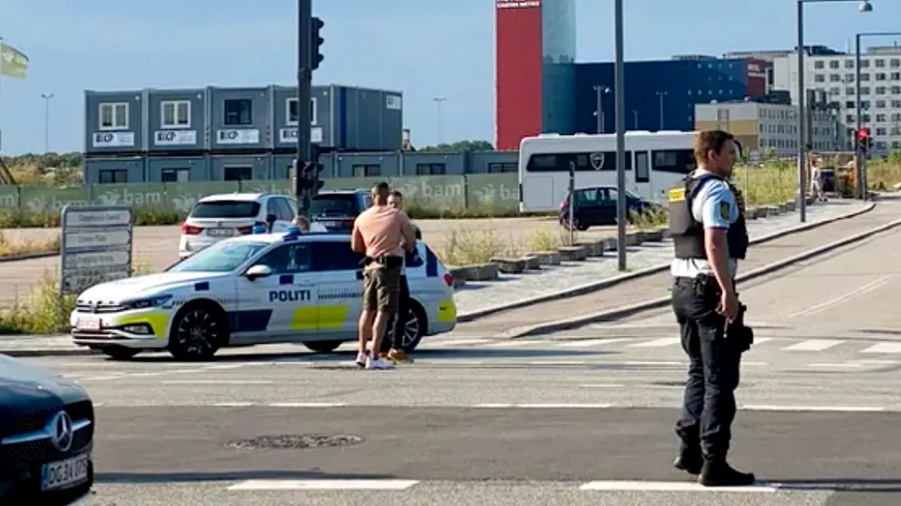 Împuşcături la un centru comercial din Copenhaga. Sunt numeroase victime. Atacatorul a fost prins FOTO VIDEO