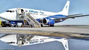 Blue Air a anuntat procedura de concordat. Statul ar putea naţionaliza, parţial, operatorul low cost