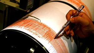 Cutremur cu magnitudinea 7,2 în Indonezia, urmat de alertă de tsunami