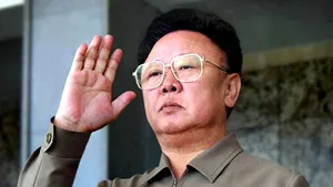 Kim Jong-Il, invitat în China